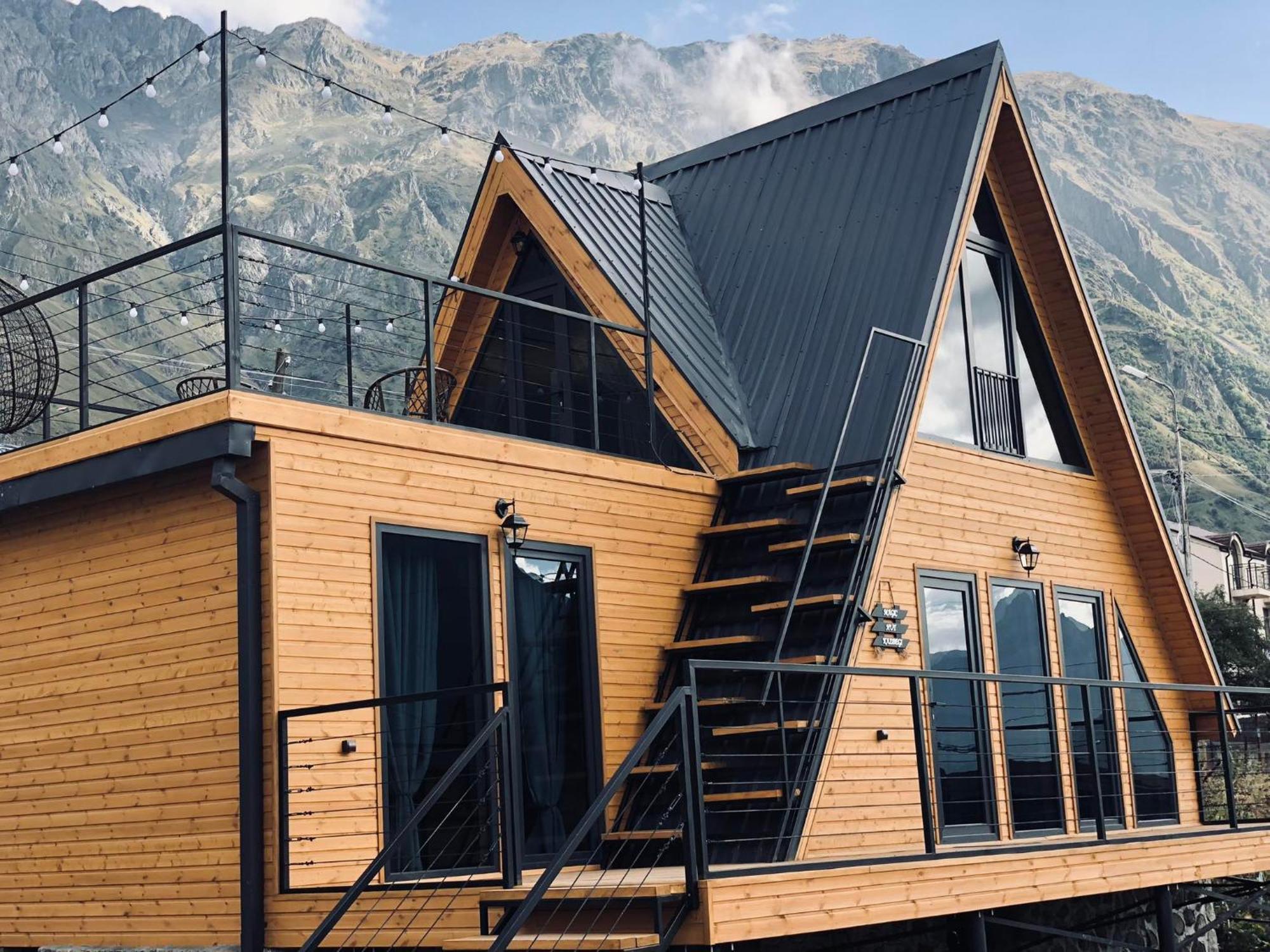 Magic Hut_Kazbegi Villa Exterior photo